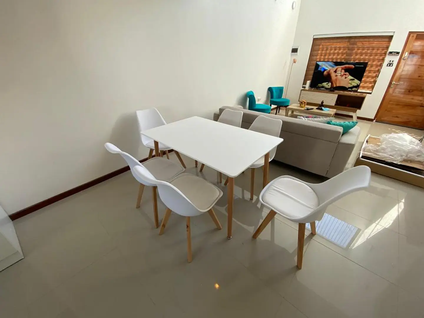 Set Juego de Comedor Mesa Rectangular 120x80cm + Sillas Oak Acolchadas 15