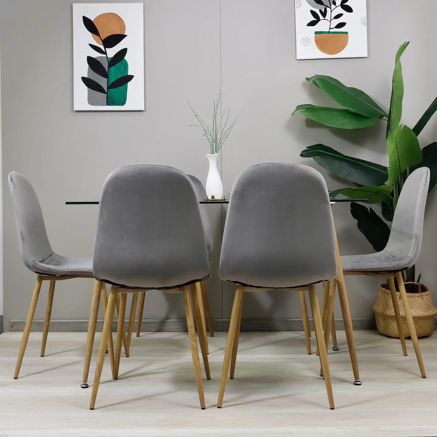 Set de Comedor Rectangular Vidrio 120x80cm + Sillas Eames Velvet 13