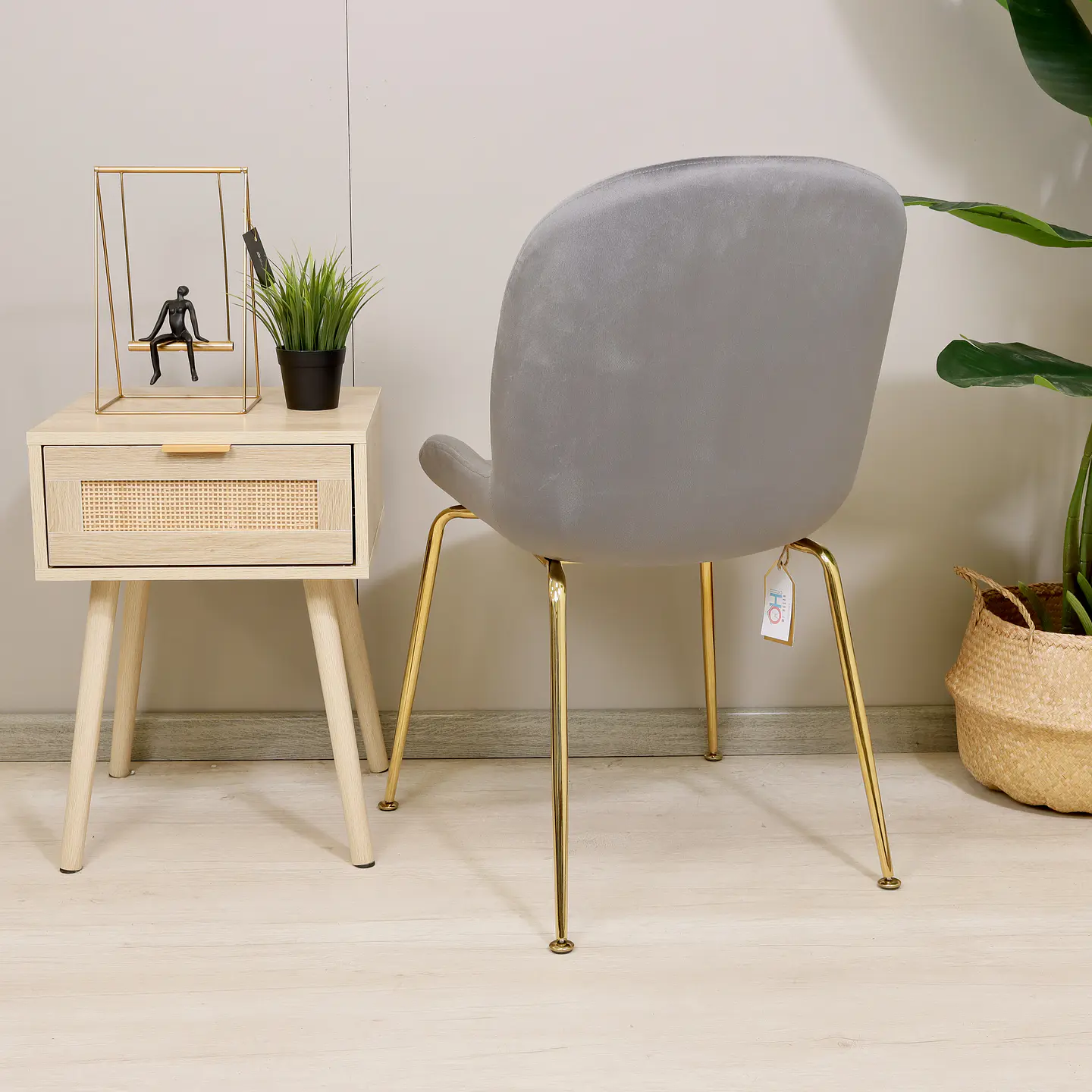Silla Berta Velvet Base Dorada 6