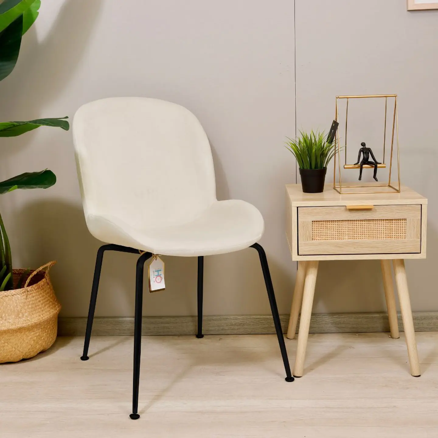 Silla Berta Velvet Base Negra 2