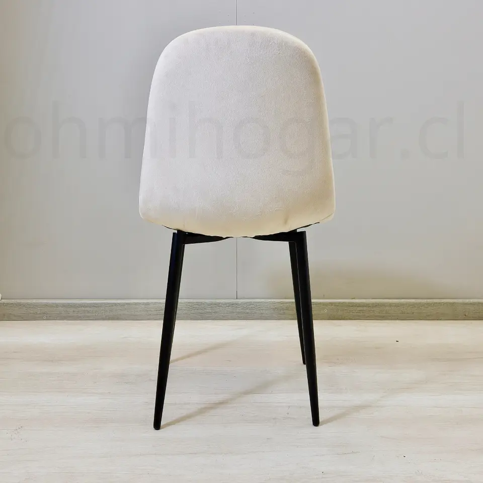 Silla Eames Velvet PN 7