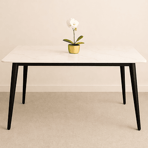 Mesa de Cuarzo Rectangular Calacatta Soft Base Negro (140x80cm, 160x90cm, 180x100cm)