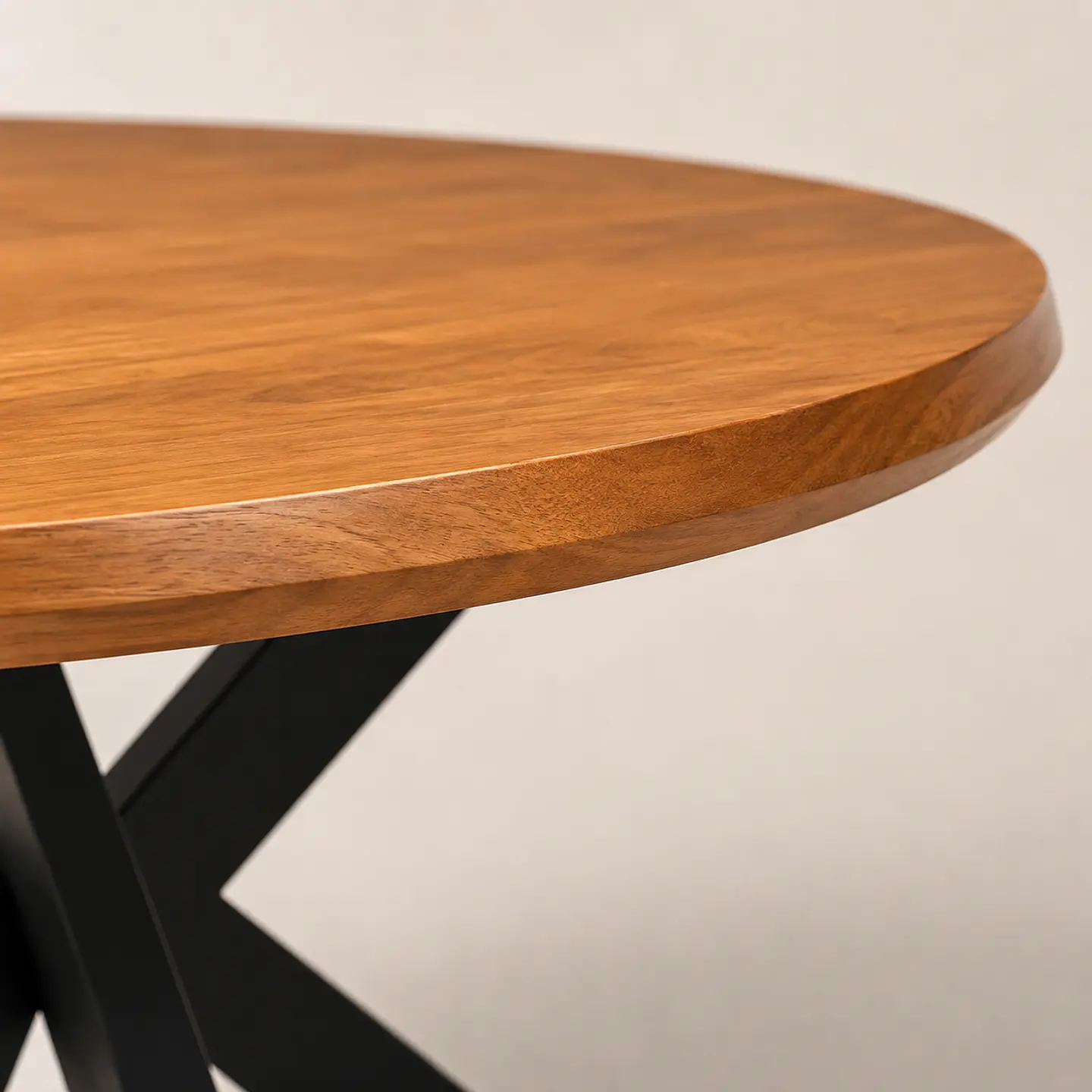 Mesa Redonda Rusti Ohmioh de Madera Base Negro 2