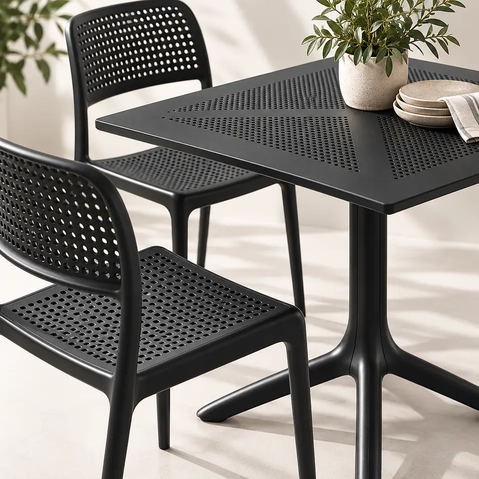 Set de Comedor Cuadrado Alto Tráfico Tower 80x80 cm + Sillas Hoffman 4
