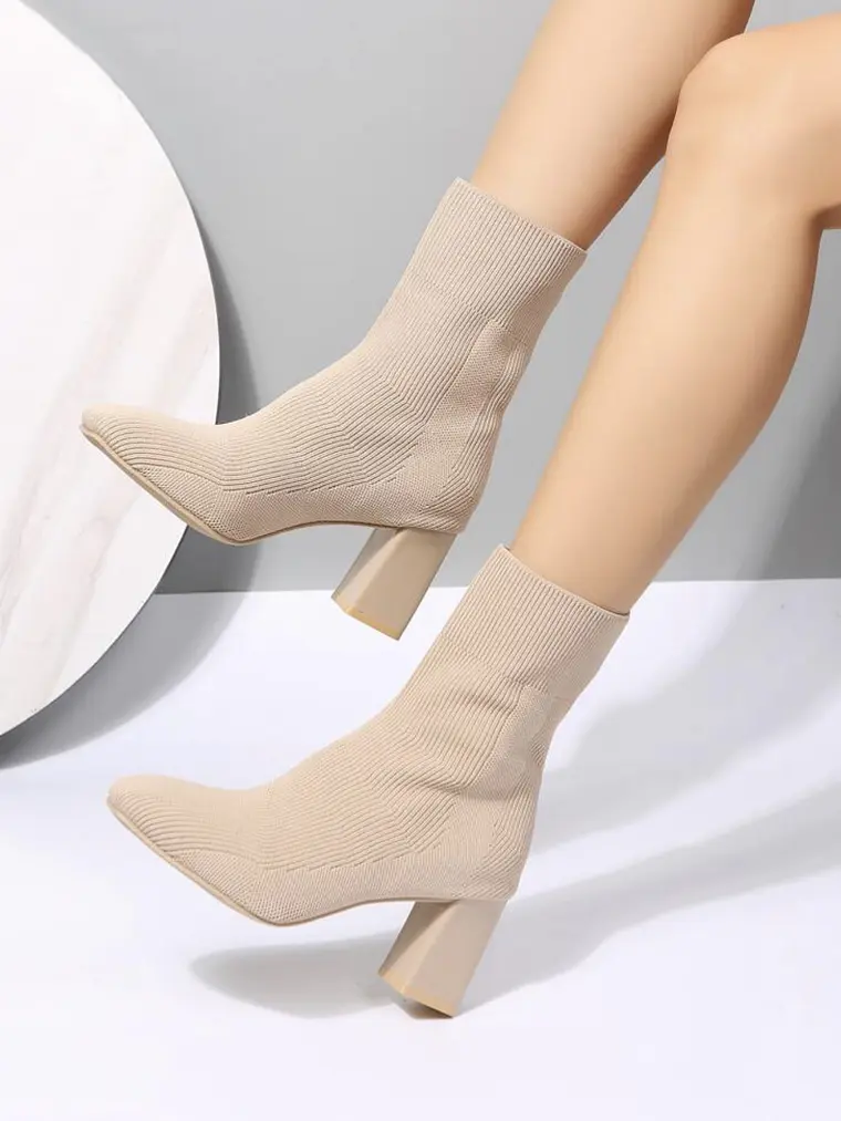 Modelo 02 2