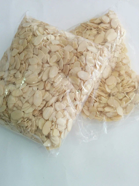  Almendra fileteada