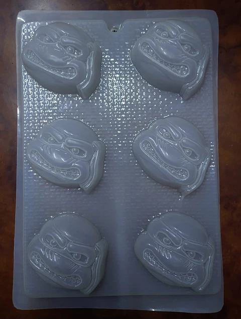  Molde para gelatina chico tortugas ninja 6cav.