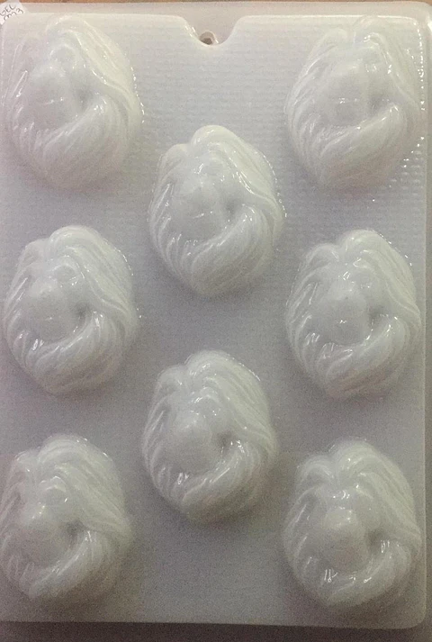  Molde para gelatina chico rey leon 8cav.