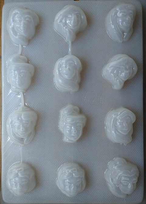  Molde para gelatina chico princesas disney 12cav. #626
