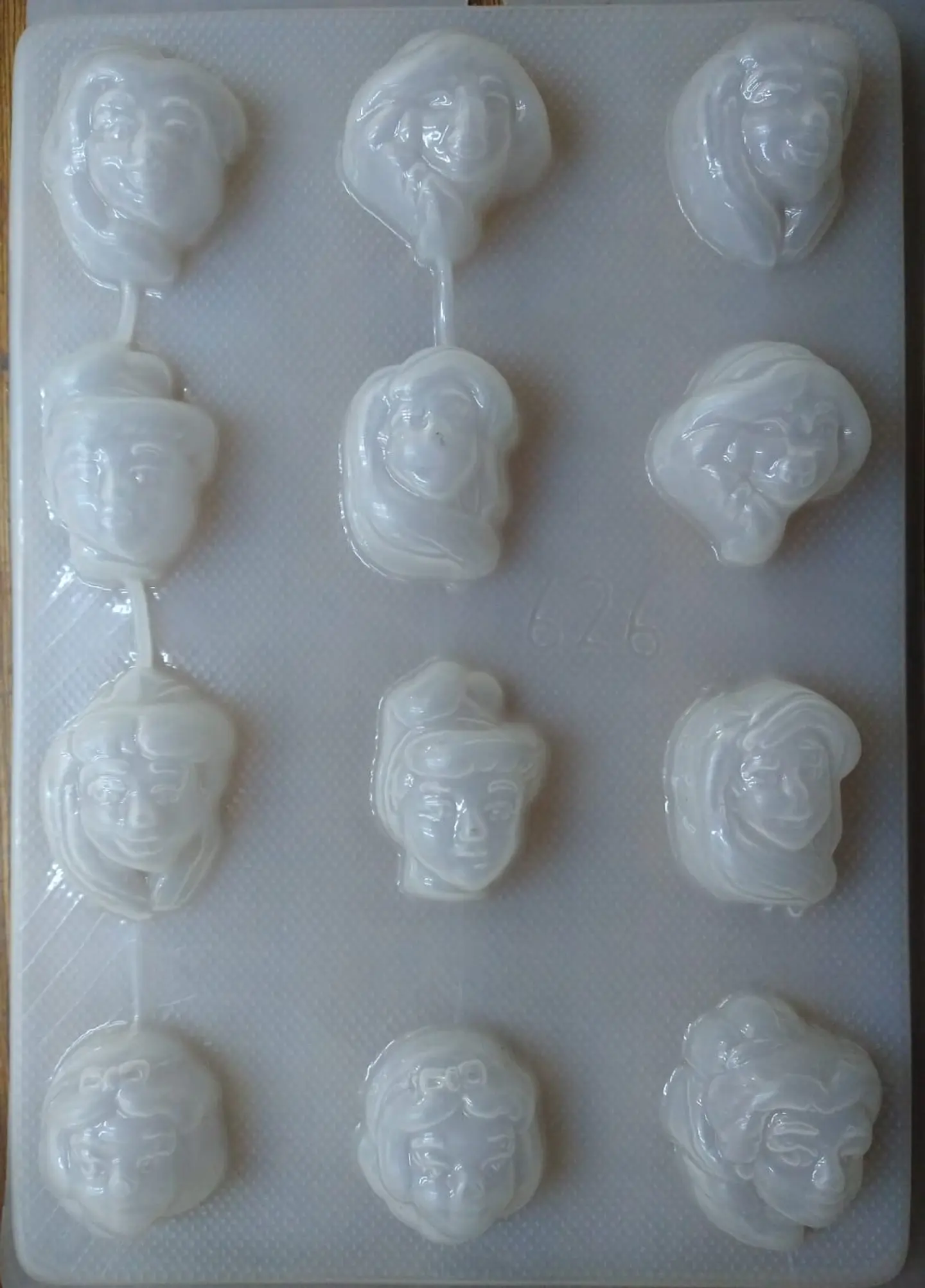  Molde para gelatina chico princesas disney 12cav. #626 1