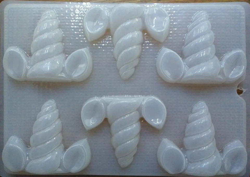  Molde para gelatina chico cuerno y orejas unicornio 6cav. 1