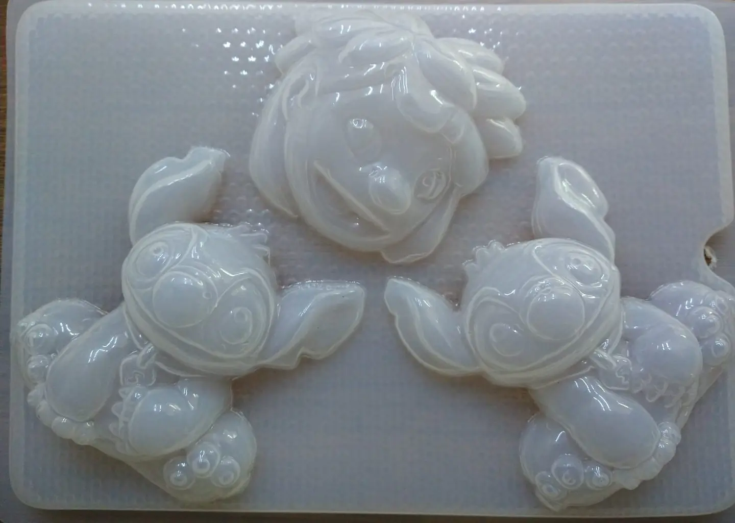  Molde para gelatina chico lilo y stitch 3cav. 1