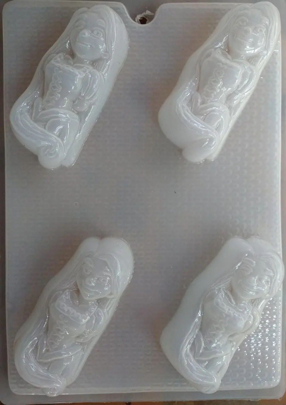  Molde para gelatina chico Rapunzel 4cav. 1