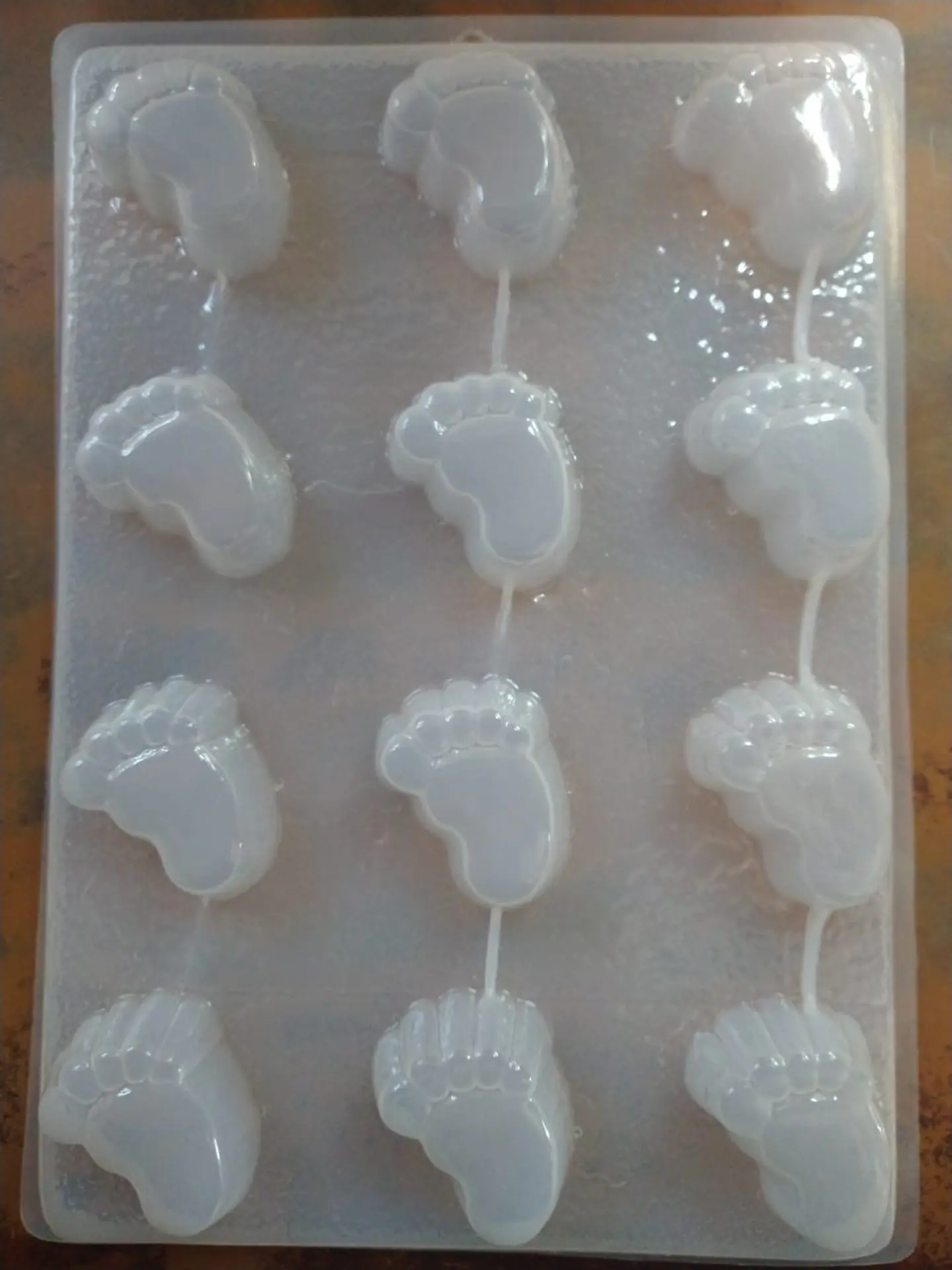  Molde para gelatina chico piecitos bebe 12CAV. 1