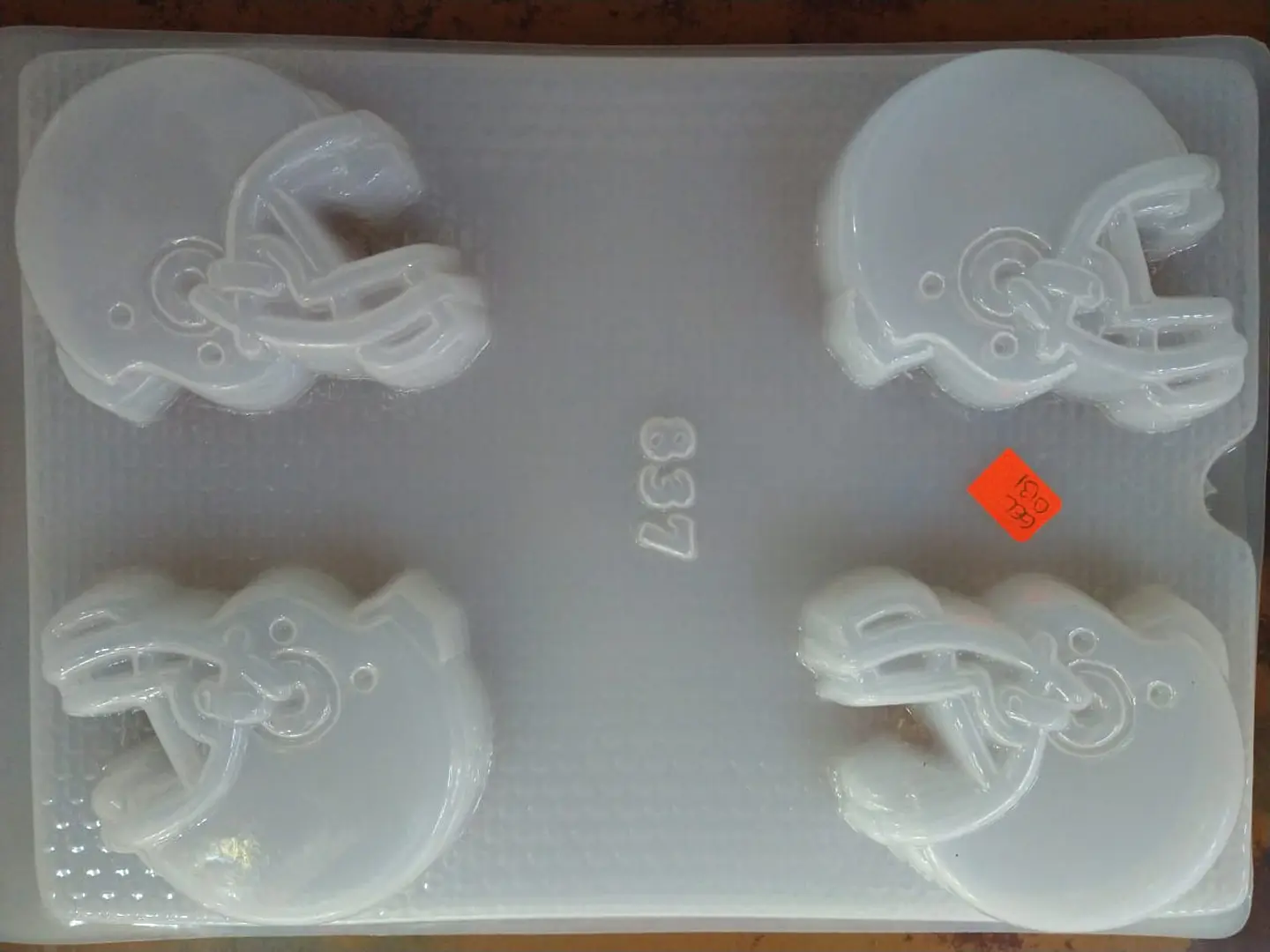  Molde para gelatina chico cascos futbol americano 1