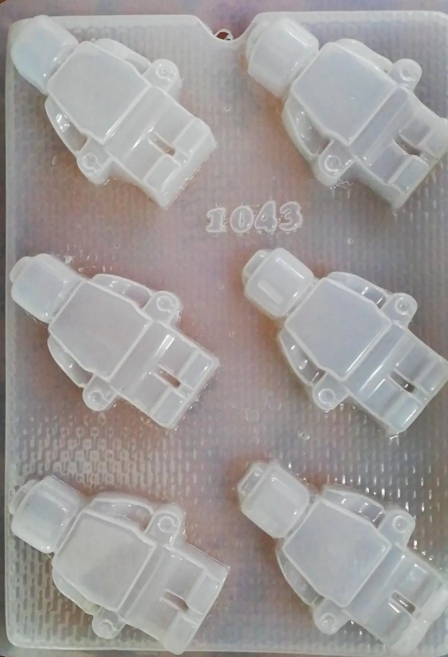  Molde para gelatina chico hombre lego 1