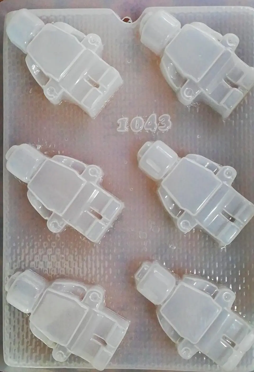  Molde para gelatina chico hombre lego 1