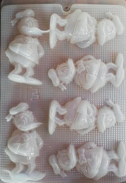  Molde para gelatina chico Donald 6 cav. #13