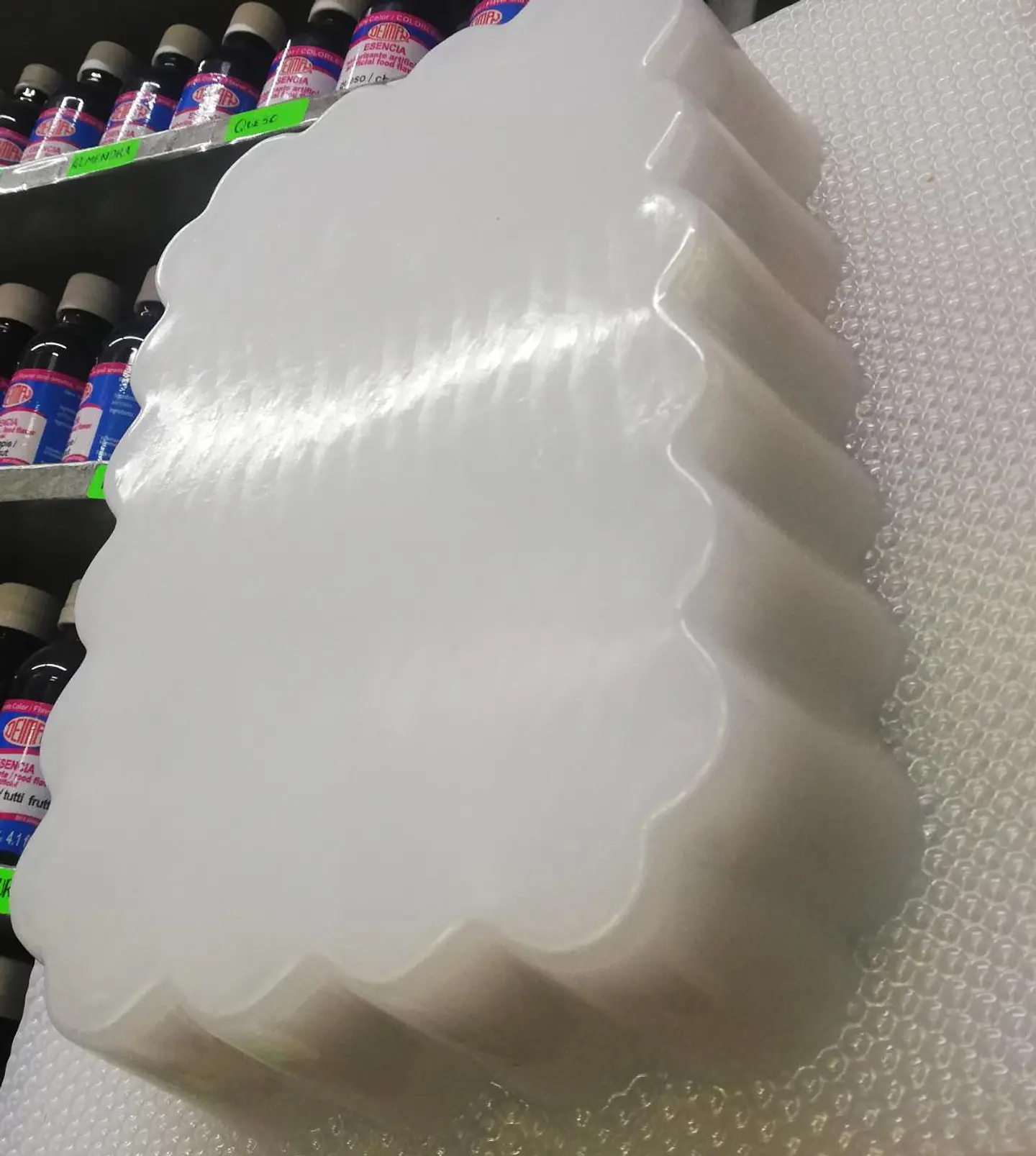  Molde para gelatina mediano rectangular con ondas laterales 1