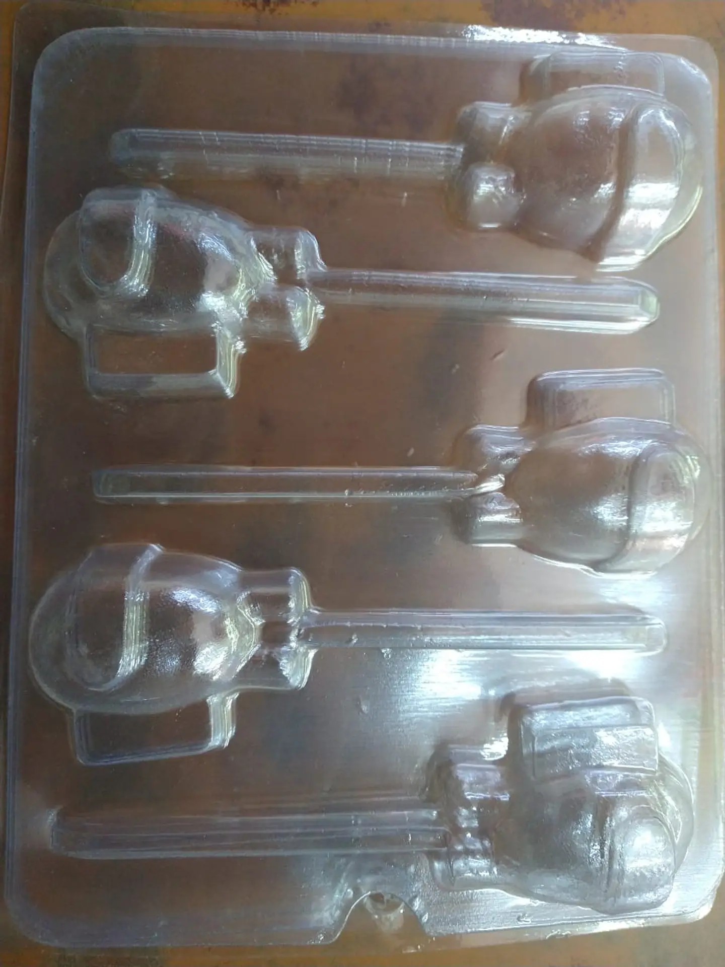  Molde para chocolate among us 1