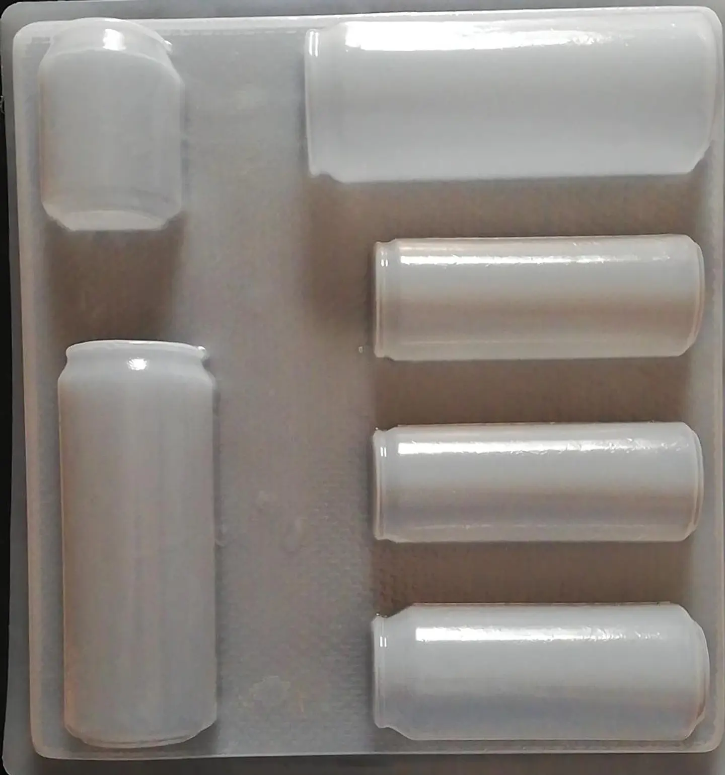  Molde para gelatina jumbo latas energetica y cerveza J-391 1