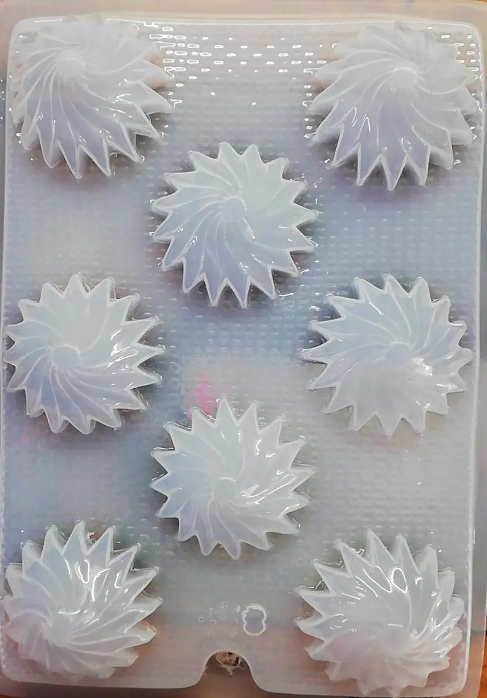  Molda para gelatina chico faldas remolino 8cav. 1