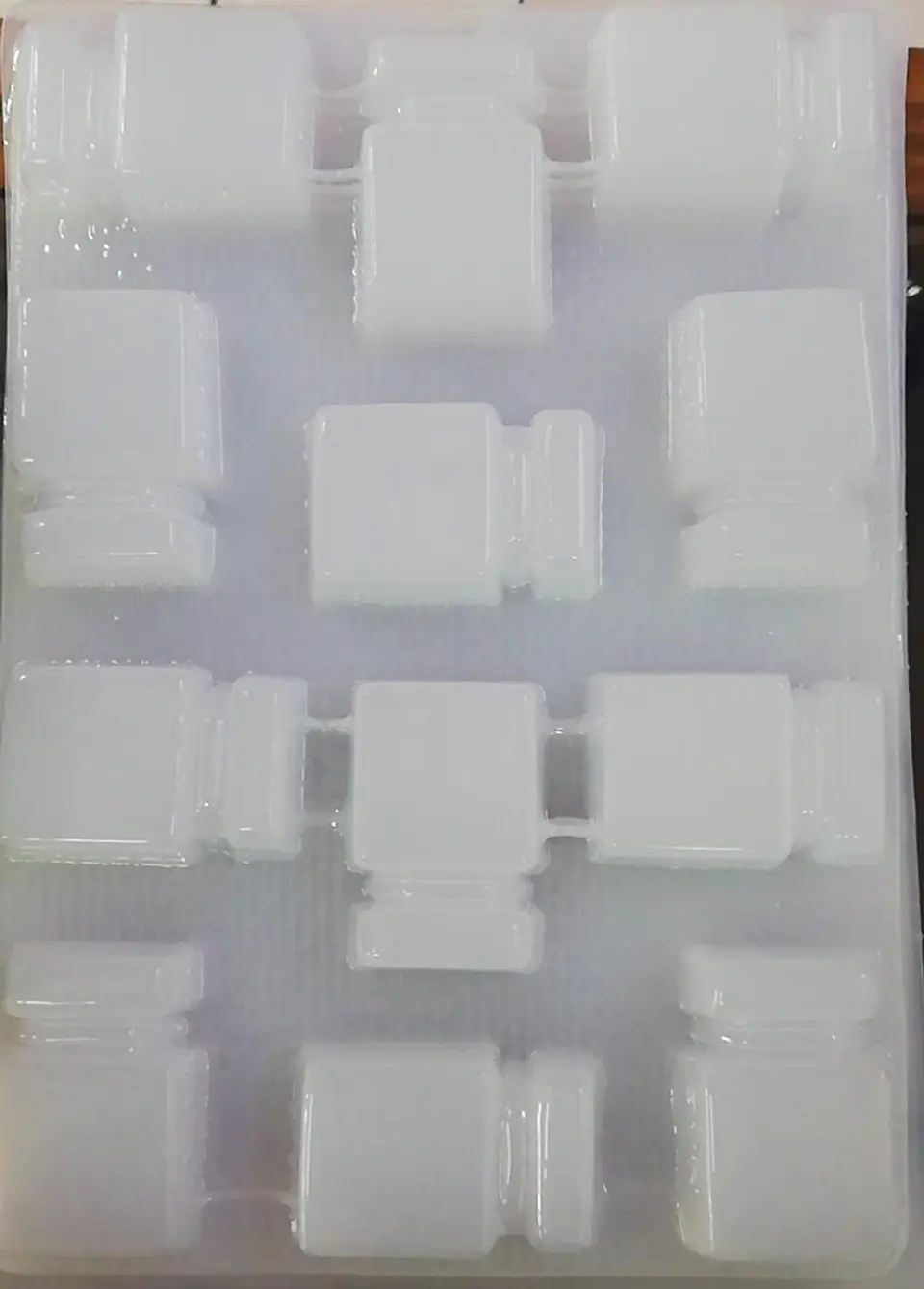  Molde para gelatina chico botellas de perfume 12cav. 1