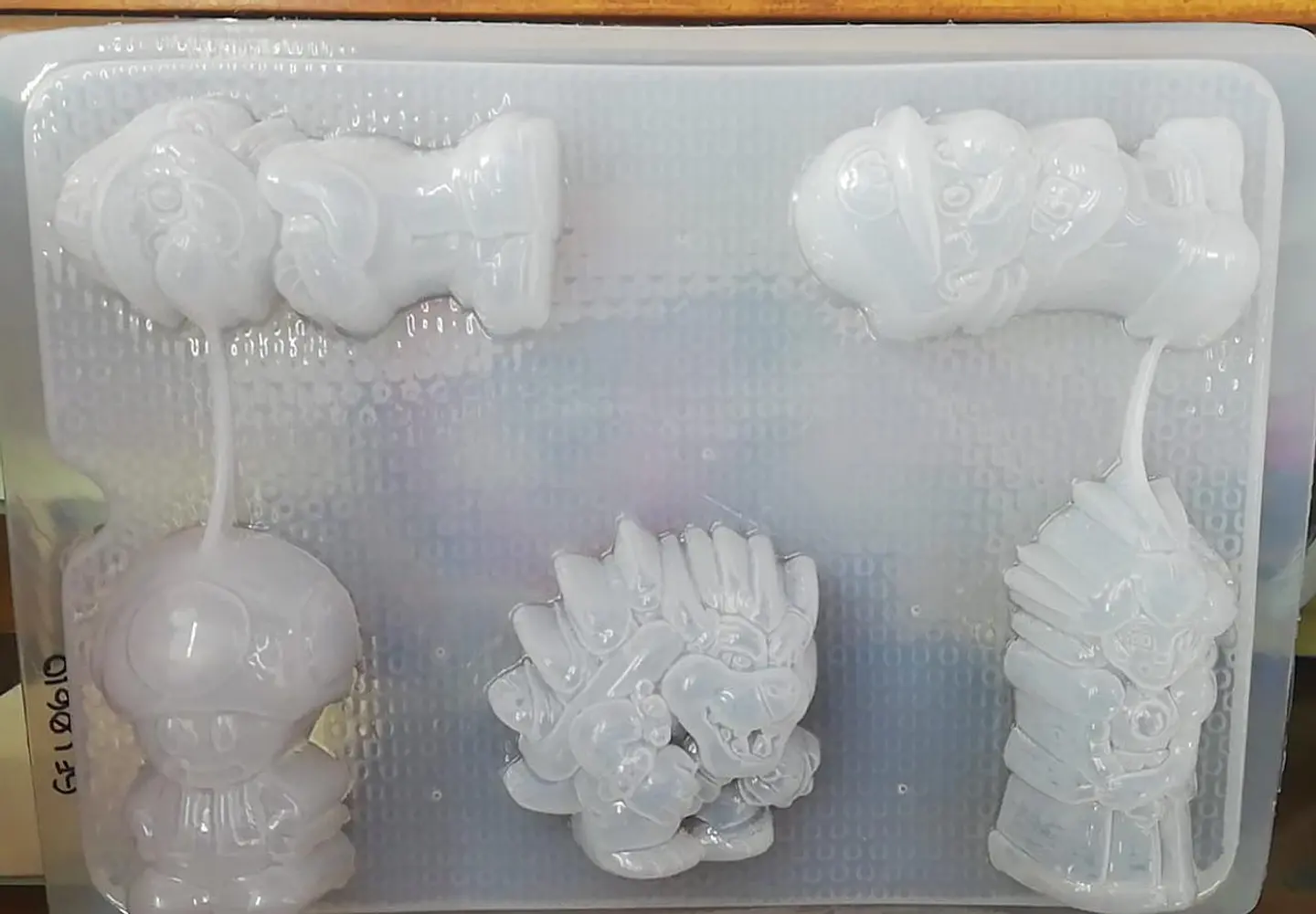  Molde para gelatina chico Mario Toad Peach luigi y Bowser   1