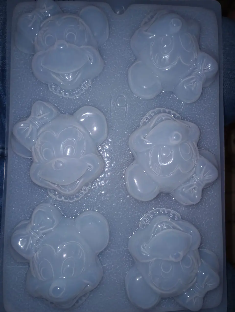  Molde para gelatina chico caritas Minnie Mouse c/collar #31 1