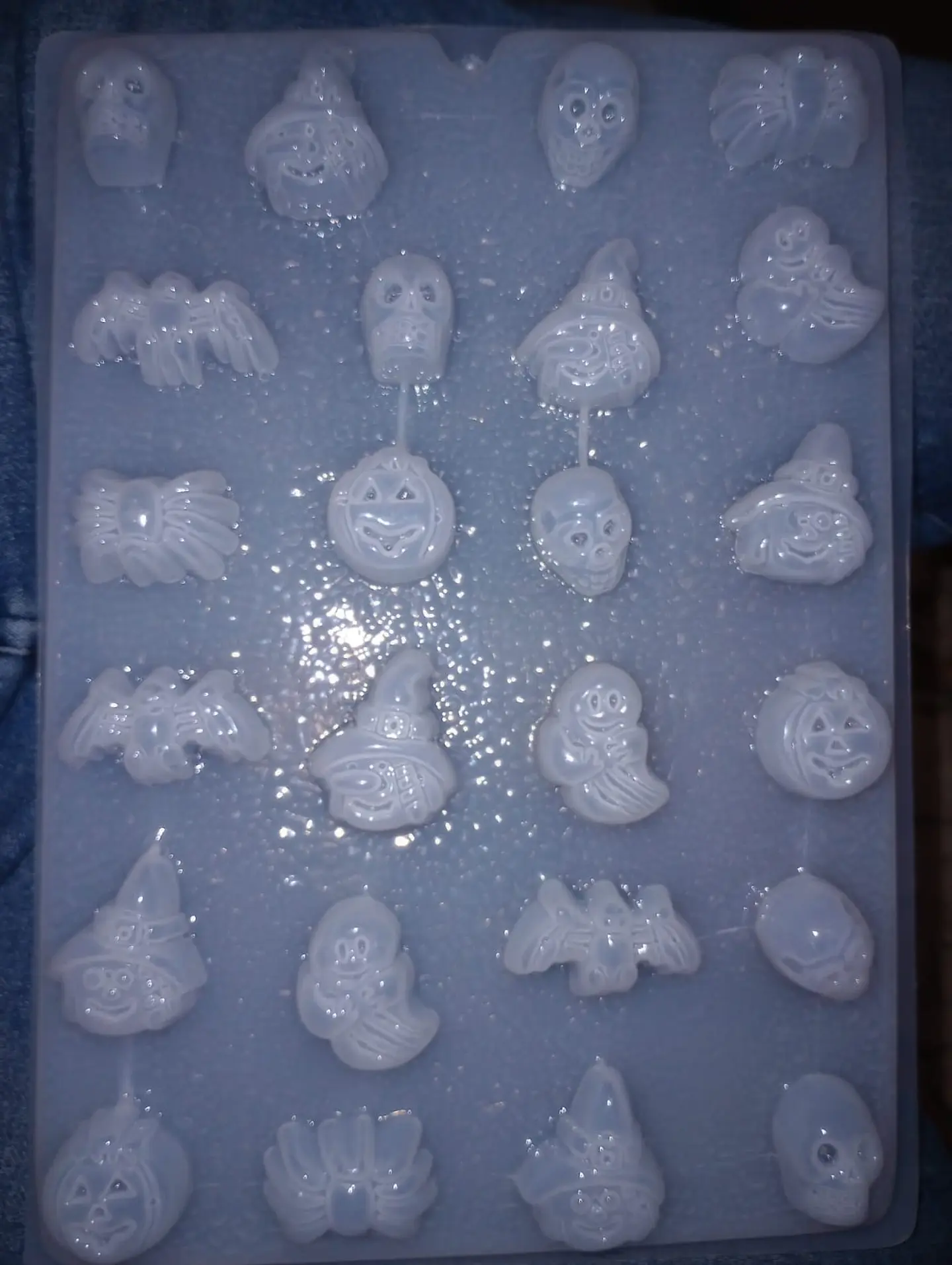  Molde para gelatina chico gomitas ara?acalabazacraneo y bru 1