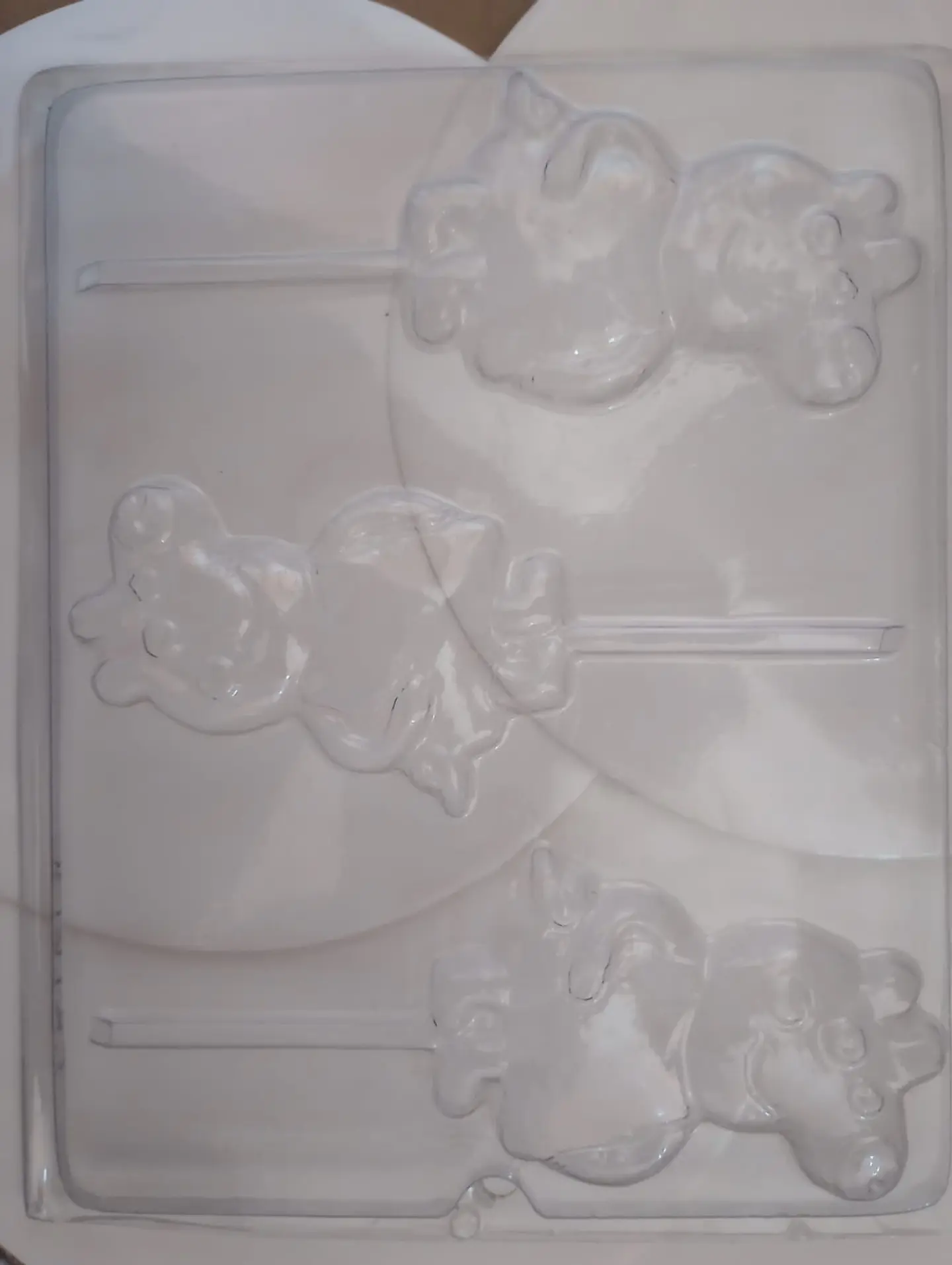  Molde para chocolate paletas Peppa pig 3 cav. 1