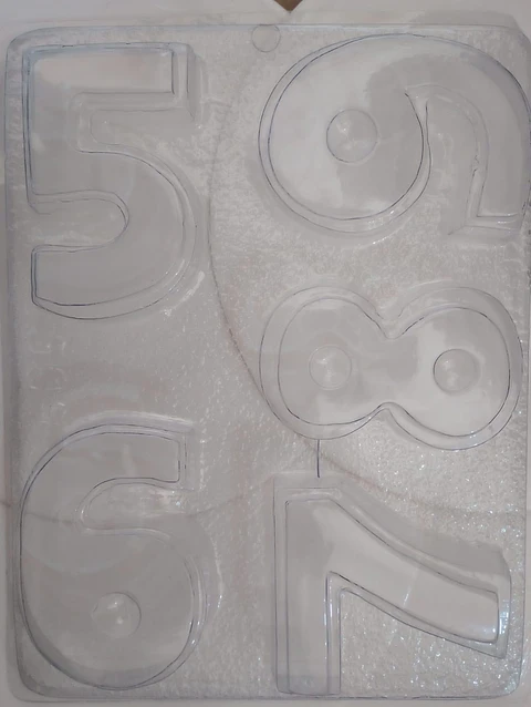  Molde para chocolate numero 5 al 9