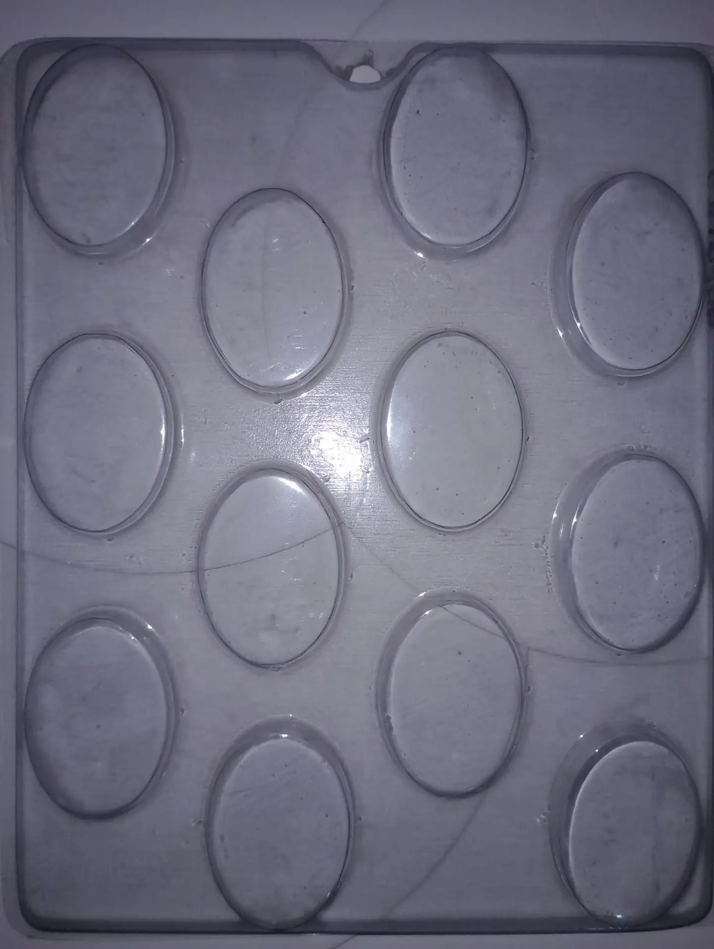  Molde para chocolate ovalo 12cav. 1