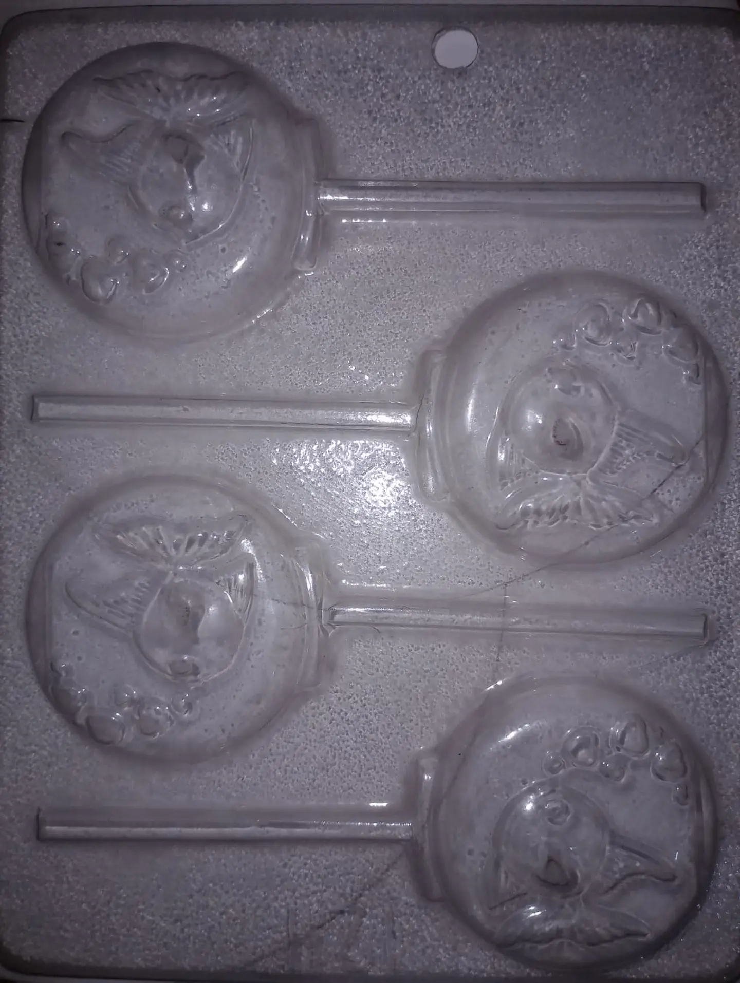  Molde para chocolate pecera con pez 1