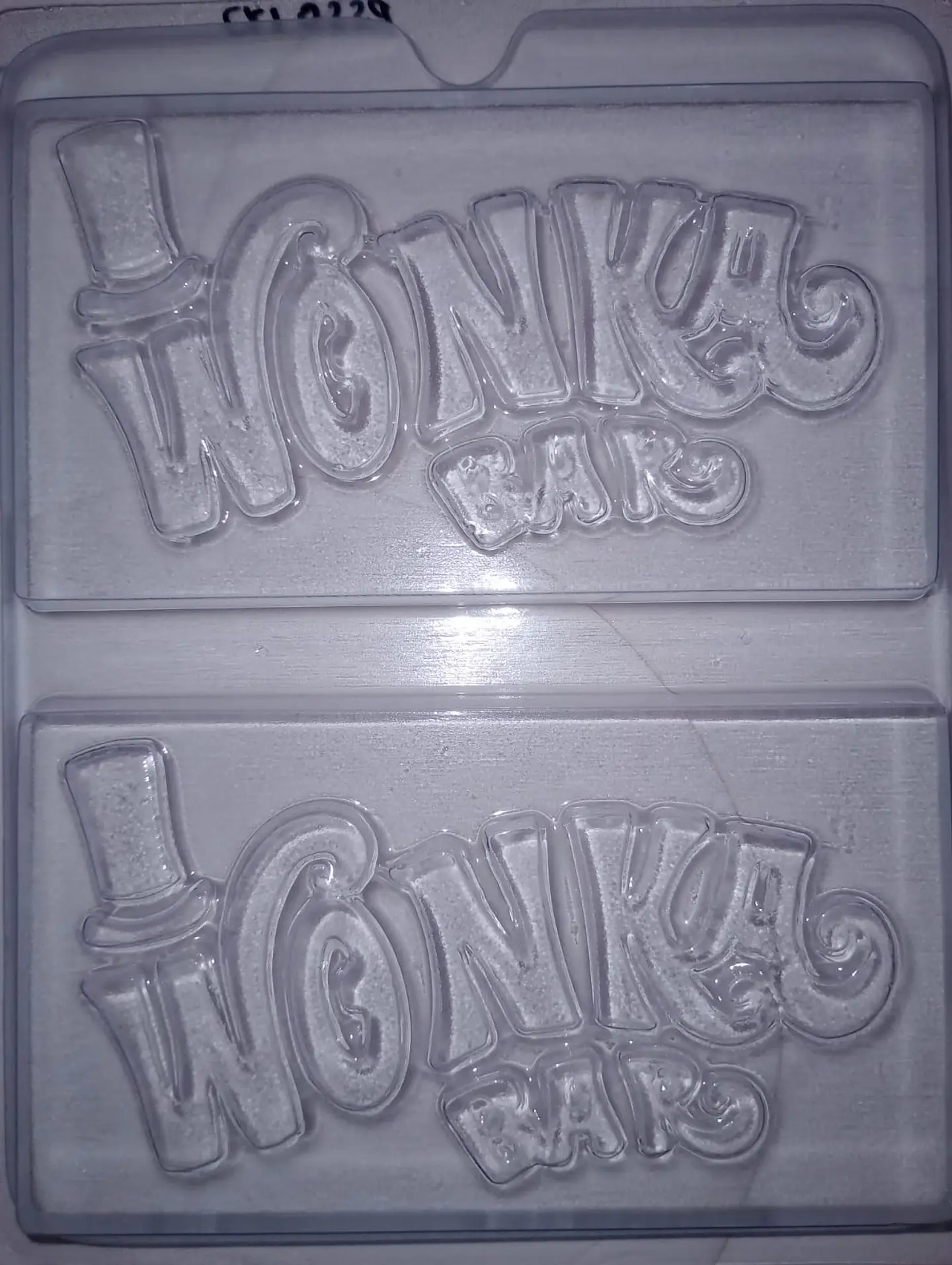  Molde para chocolate barra wonka 1