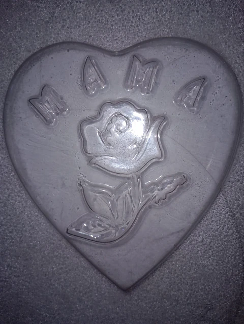  Molde para chocolate letra mama corazon flor