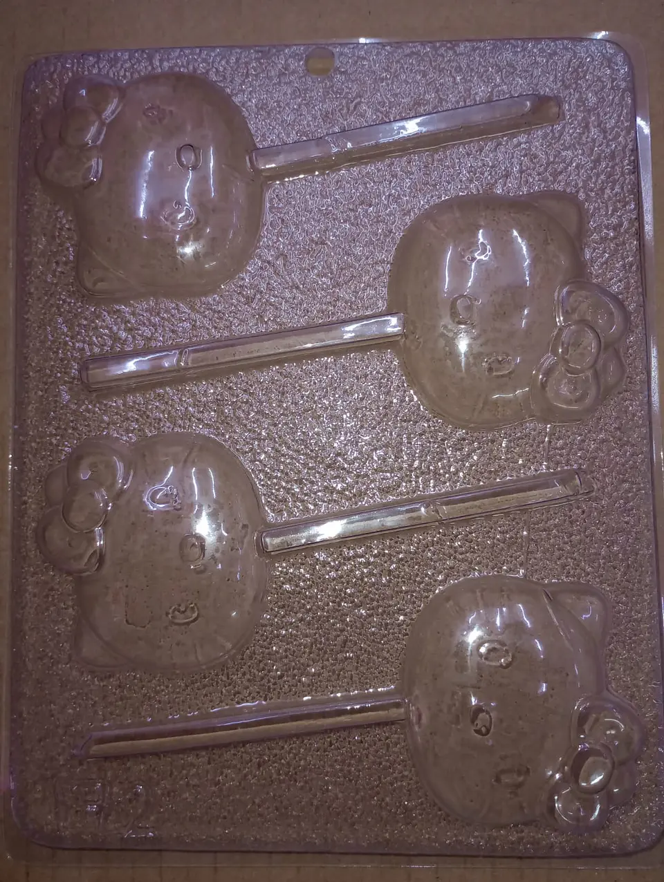  Molde para chocolate paletas kitty rostro 4 cav. 1