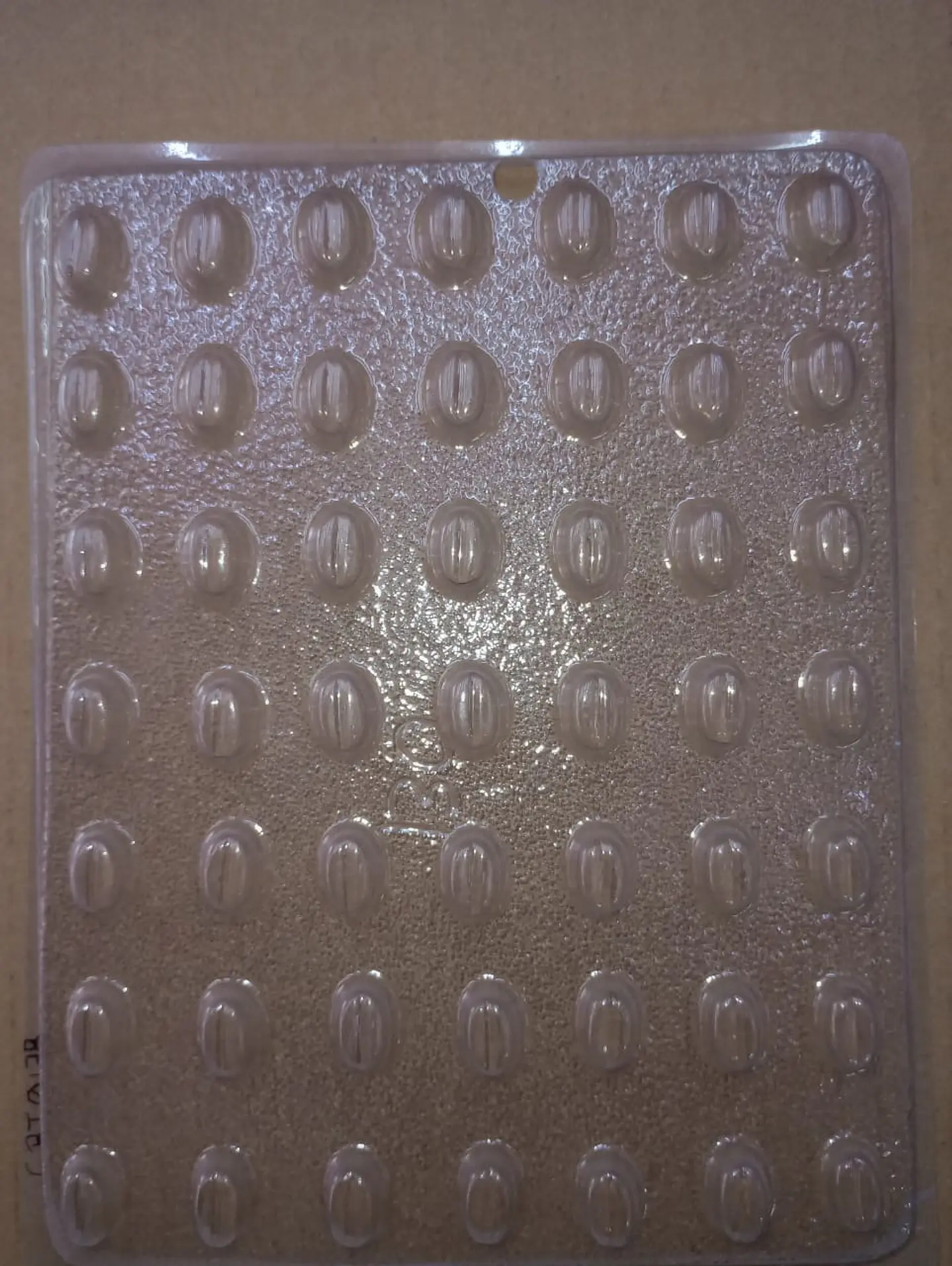  Molde para chocolate granos de cafe 1