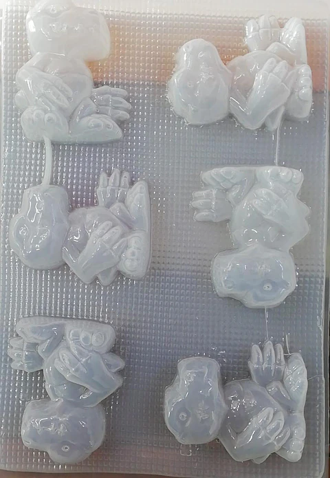 Molda para gelatina chico tiranosaurios 6 cavidades