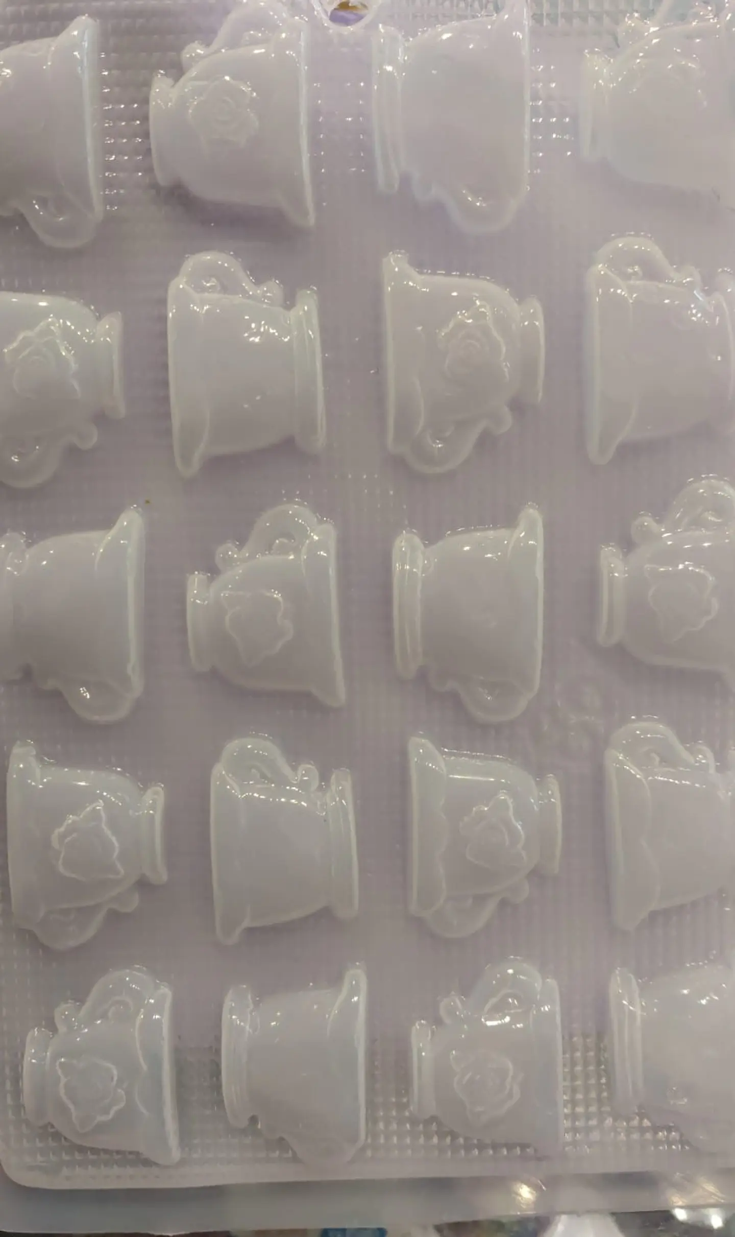  Molde para gelatina chico tazas 20cav. 1