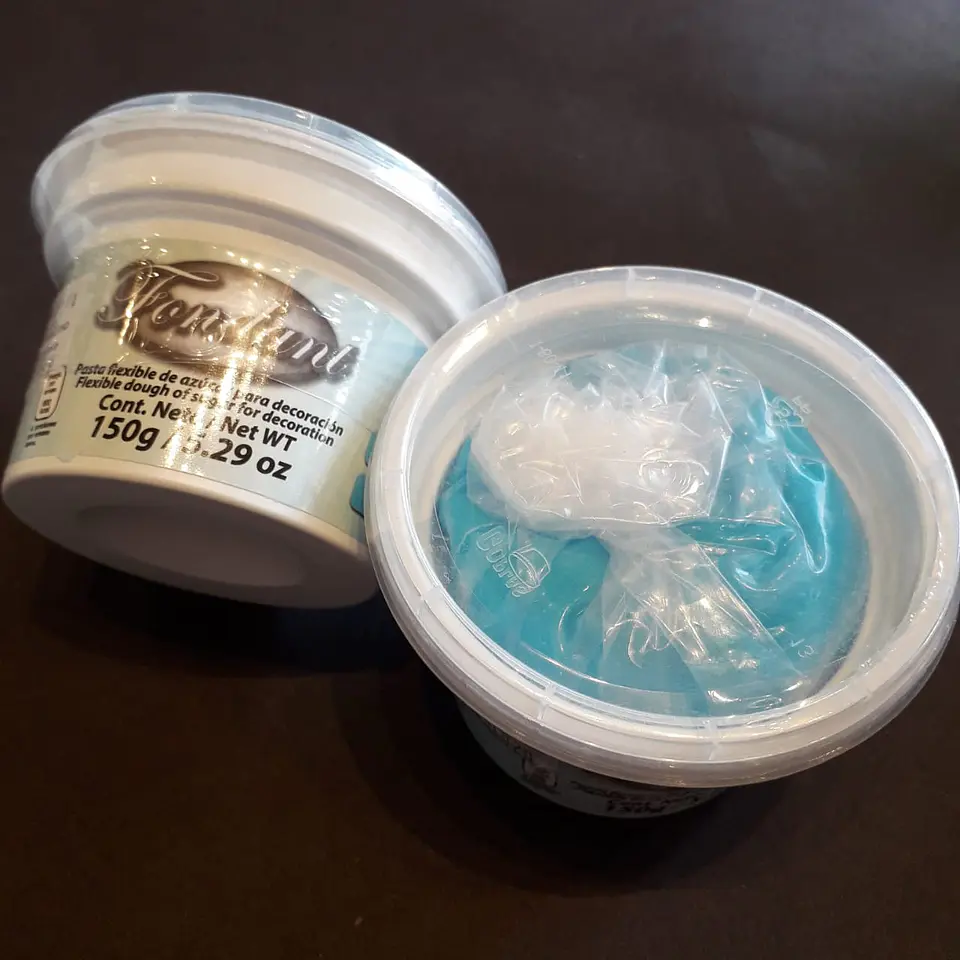  Fondant natural 15 gr Azul Cielo 1