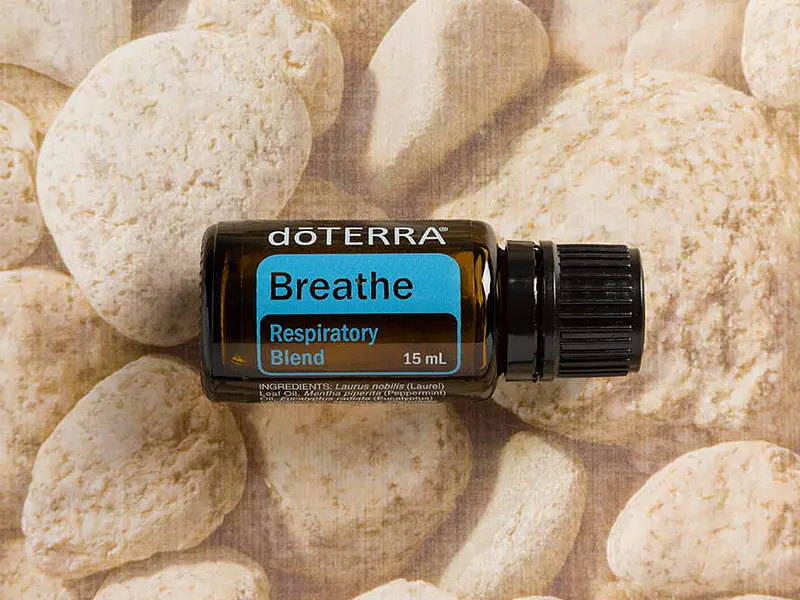Usos y Beneficios de doTERRA Breathe (mezcla respiratoria)