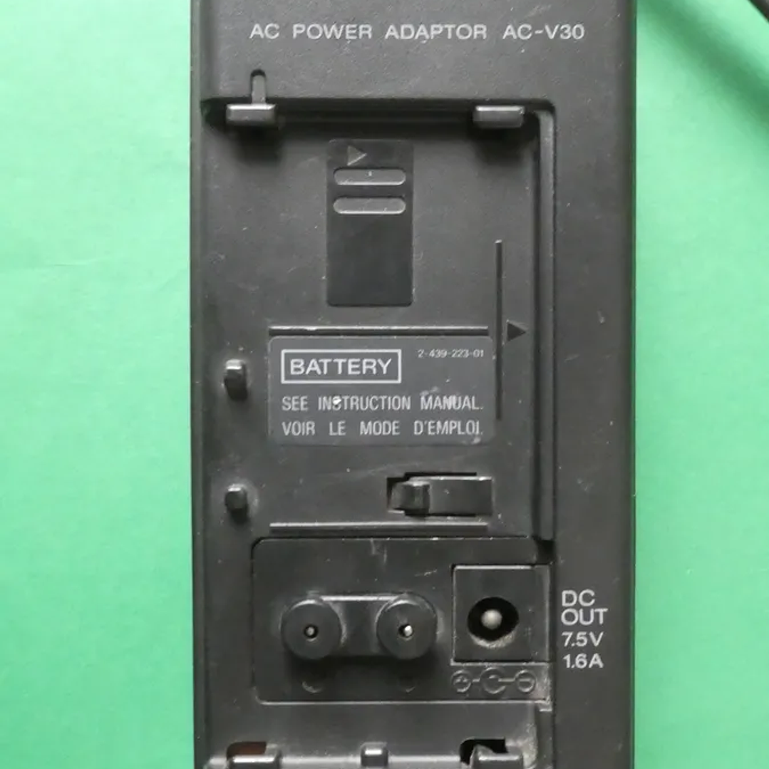 Sony Adaptador De Corriente Mod. Ac-v30  1
