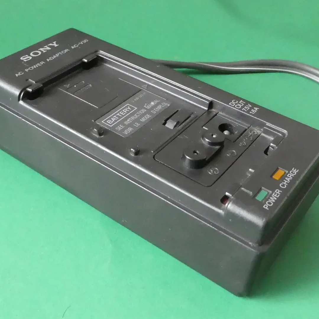 Sony Adaptador De Corriente Mod. Ac-v30  3