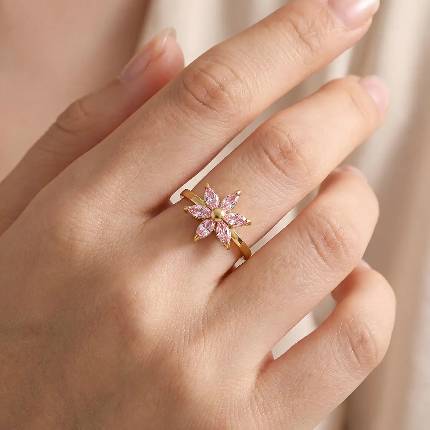 Anel Ajustável Flor Rosa com Zircónia 2