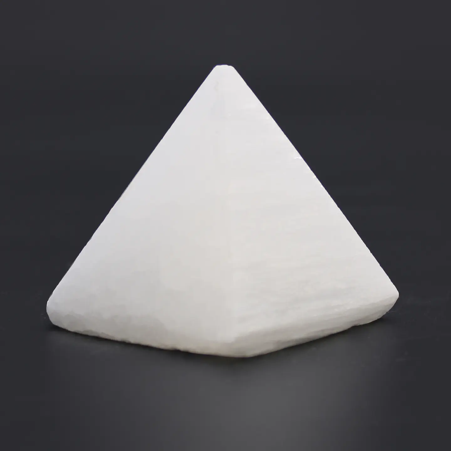 Pirâmide de Selenite - 5cm 3