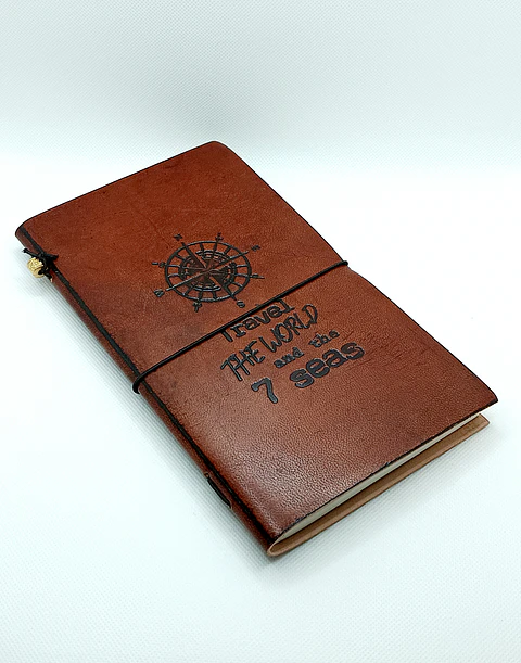 Diário de Couro Feito à Mão - Travel The World - Castanho 22x12x1,5cm