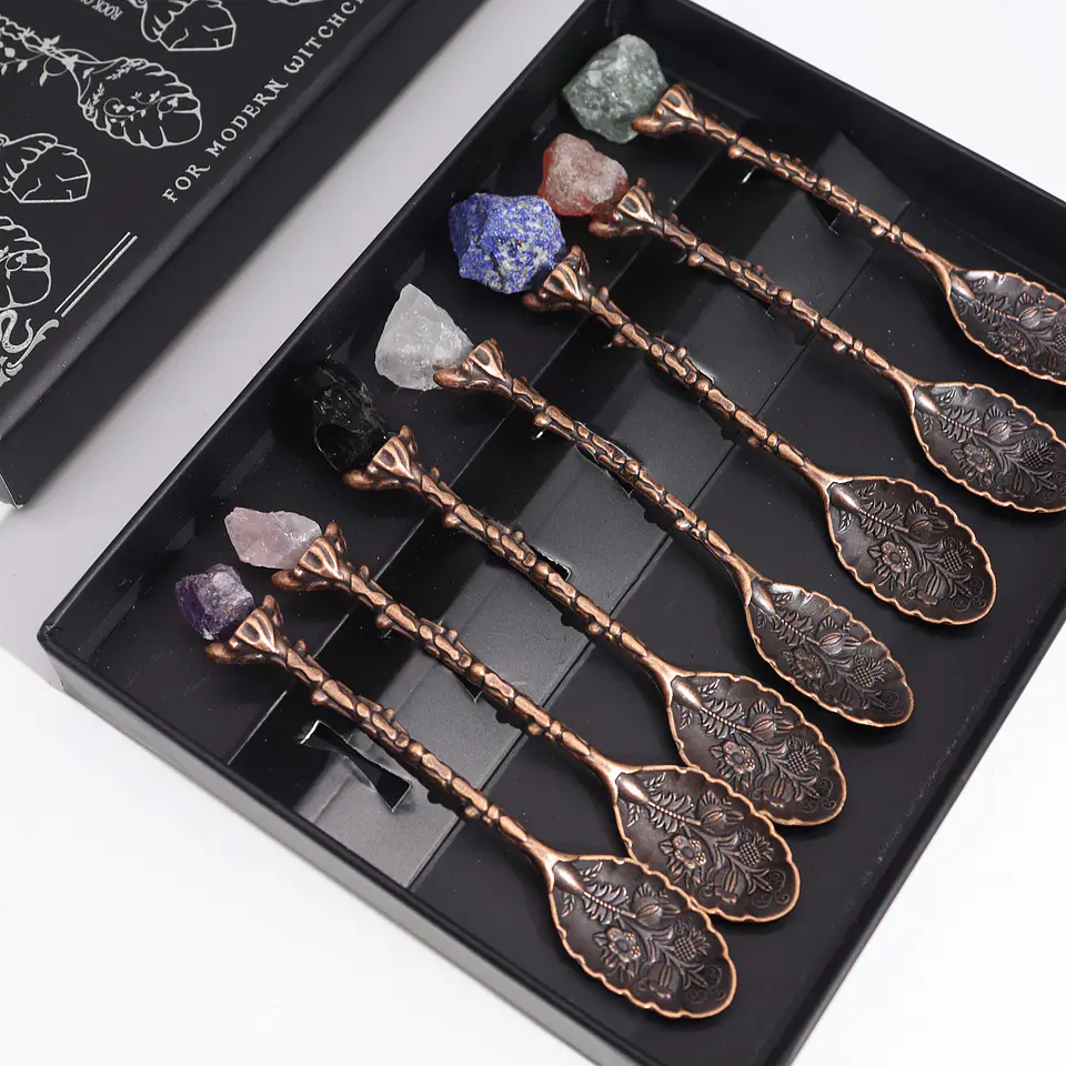 Conjunto de 7 Colheres de Feiticeira com Pedras Preciosas - Bronze 4