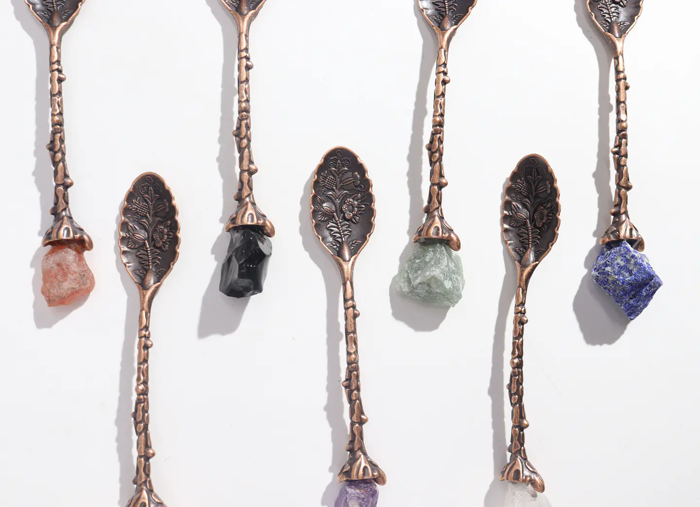 Conjunto de 7 Colheres de Feiticeira com Pedras Preciosas - Bronze 6