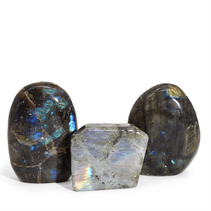 Pedra Tumular Labradorite de Madagáscar (Aprox. 5-7cm)